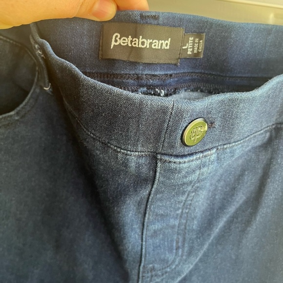 Betabrand Women's‎ Petite Dark Wash Straight Leg Yoga Jeans Size LP - Picture 3 of 5
